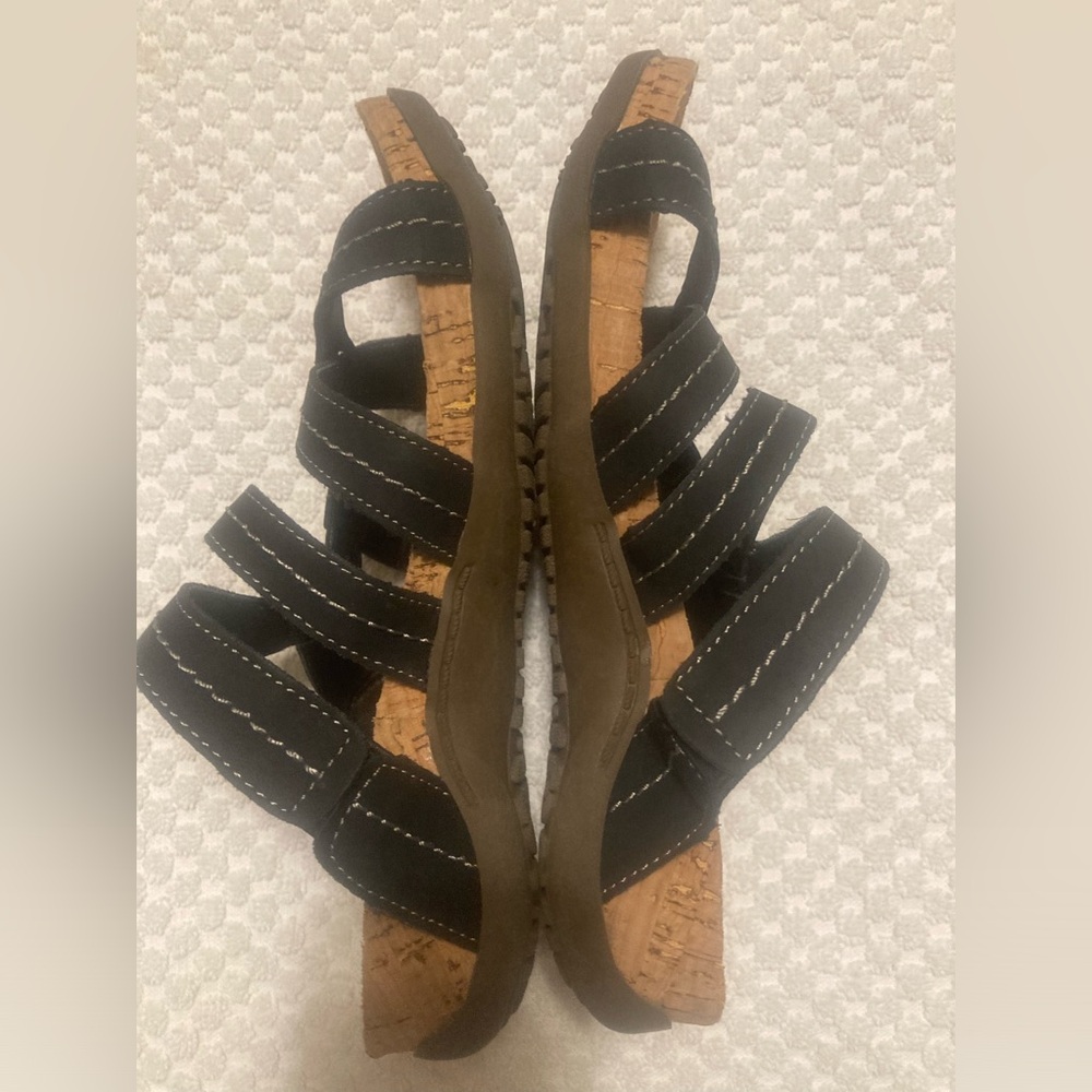 Bear Paw sandals - Picture 5 of 5